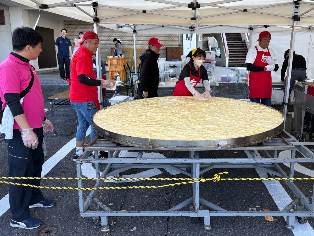 第6回わんぱく相撲女子全国大会 八戸大会でアップルパイを焼きました